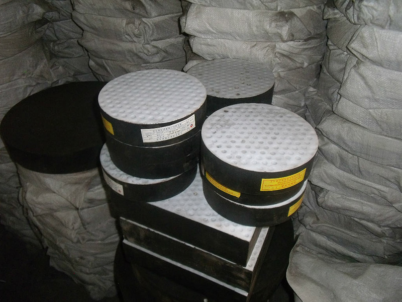四氟板式橡胶支座使用范围和安装技术要求