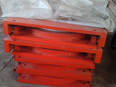 松江盆式橡胶支座在大跨度空间结构中是如何安装的